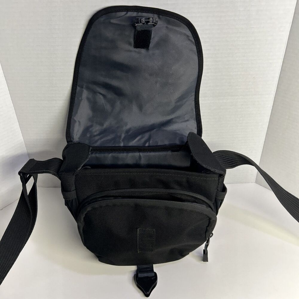 Tamrac Rally 2 3442 Padded D-SLR Camera Bag, 2 Lens, Zipper Front Pocket - Picture 3 of 11